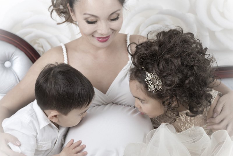 reading_maternity_photo_session-19